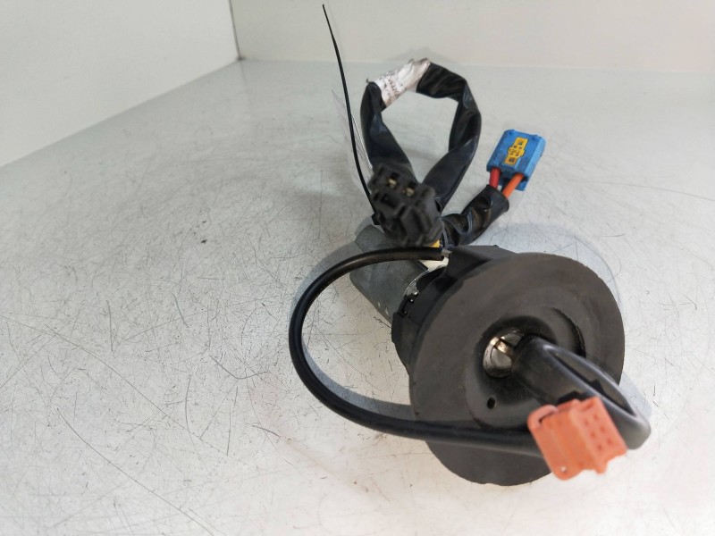 Recambio de conmutador de arranque para peugeot 206 berlina x-line referencia OEM IAM   