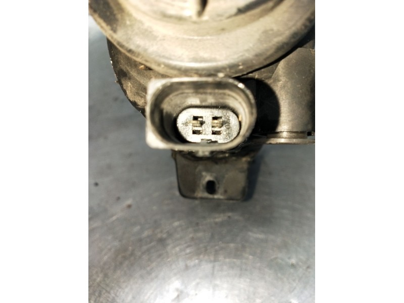 Recambio de faro antiniebla derecho para seat toledo ii (1m2) 1.9 tdi referencia OEM IAM   99