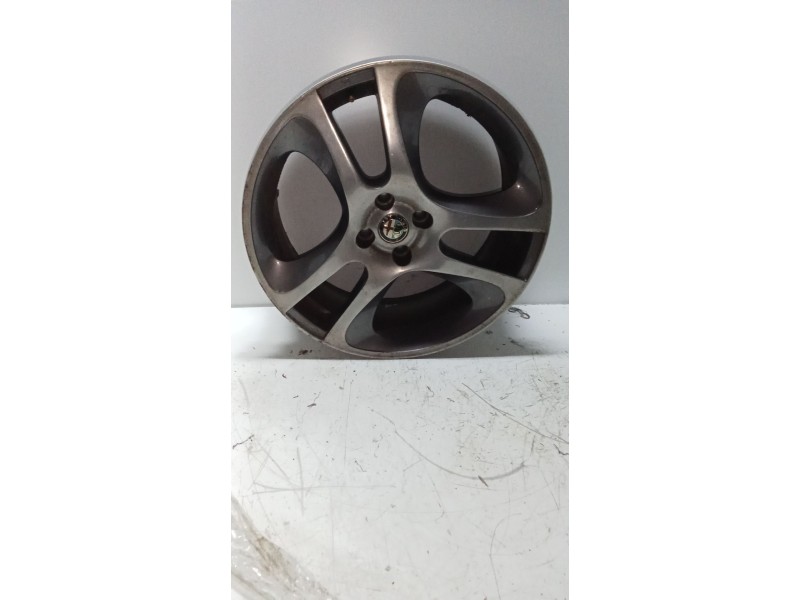 Recambio de juego llantas para alfa romeo mito (145) 1.3 jtd cat referencia OEM IAM 7.518H2/42 156078670 