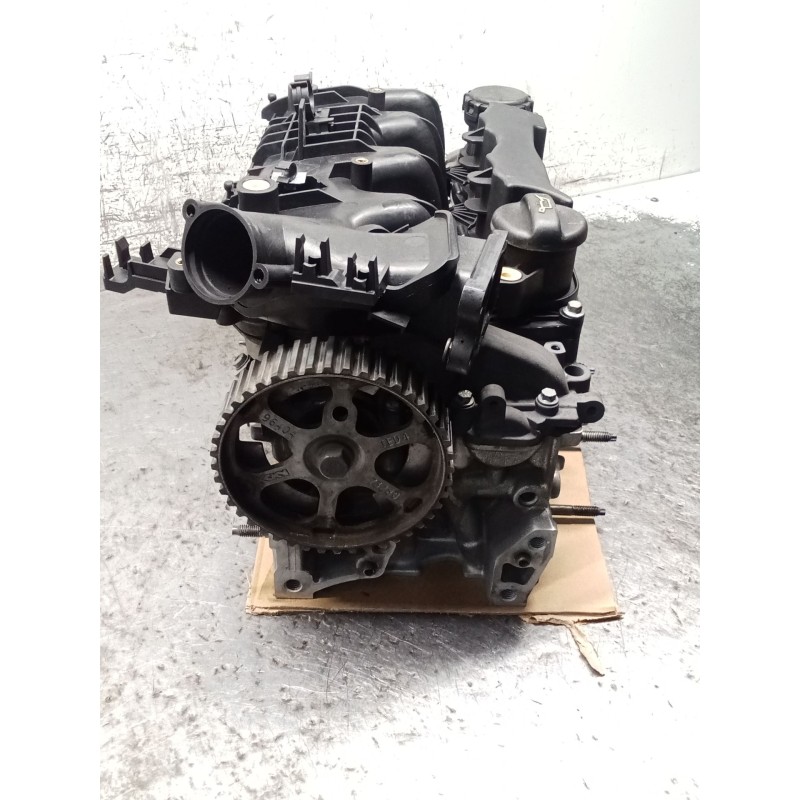 Recambio de culata para mazda 3 sedán (bk) 1.6 di turbo (bk12y) referencia OEM IAM 9655911480 Y6 T162PC