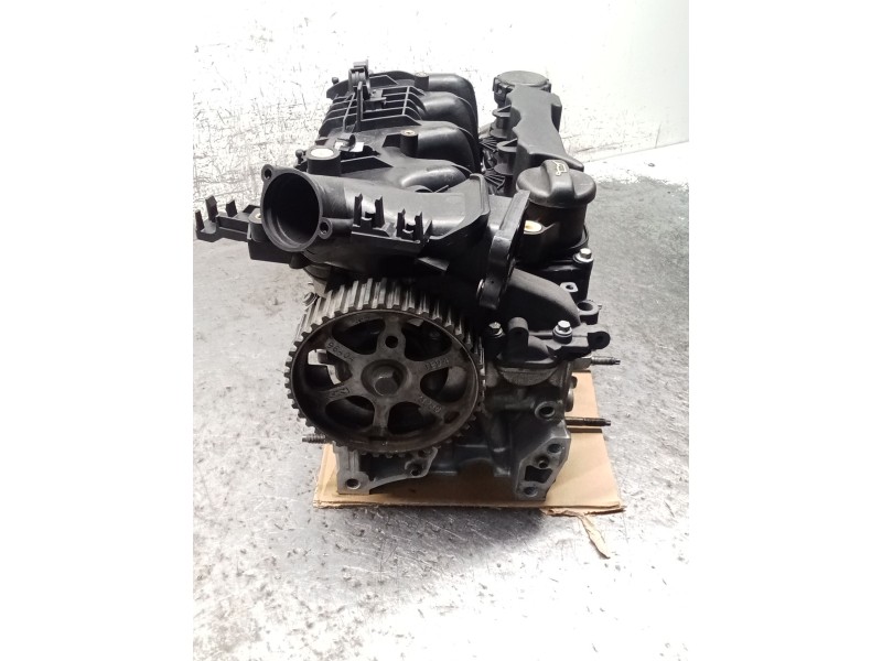 Recambio de culata para mazda 3 sedán (bk) 1.6 di turbo (bk12y) referencia OEM IAM 9655911480 Y6 T162PC