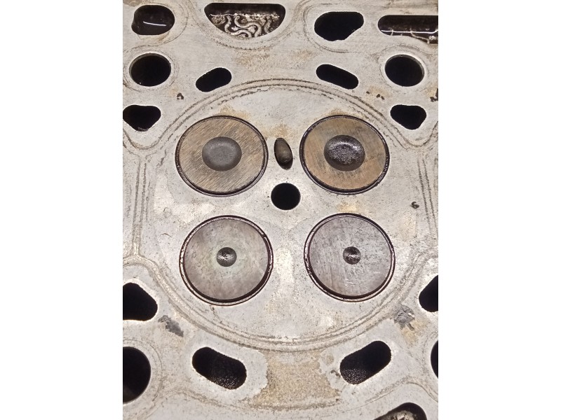 Recambio de culata para mazda 3 sedán (bk) 1.6 di turbo (bk12y) referencia OEM IAM 9655911480 Y6 T162PC