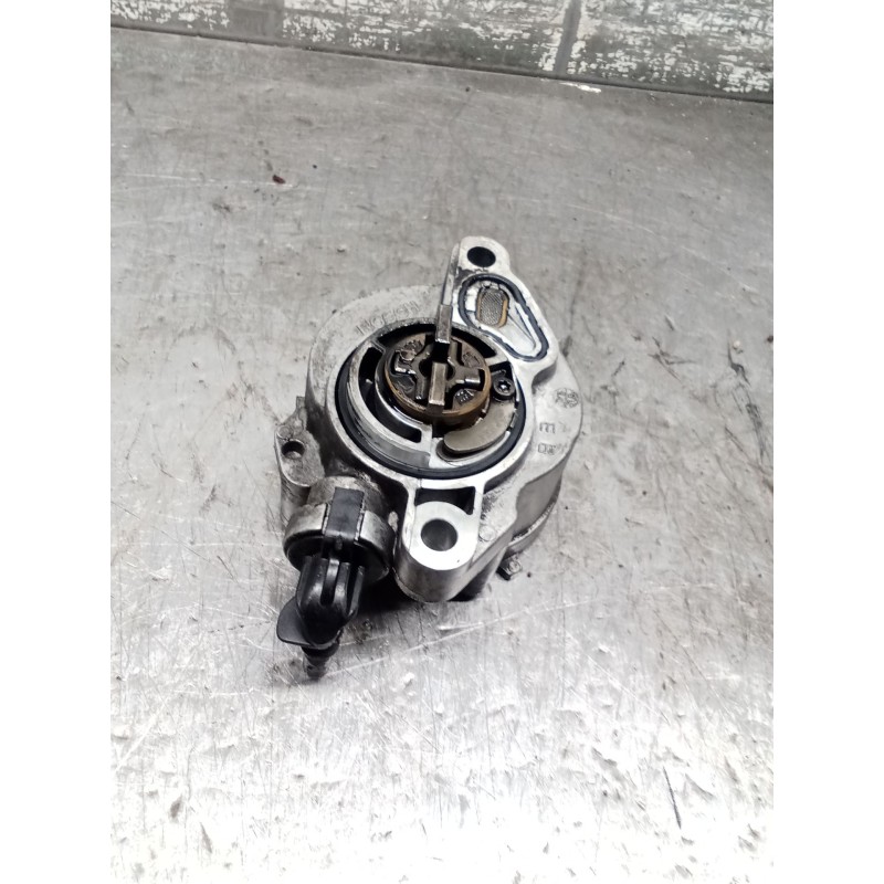 Recambio de depresor freno / bomba vacio para mazda 3 sedán (bk) 1.6 di turbo (bk12y) referencia OEM IAM D1561B  04