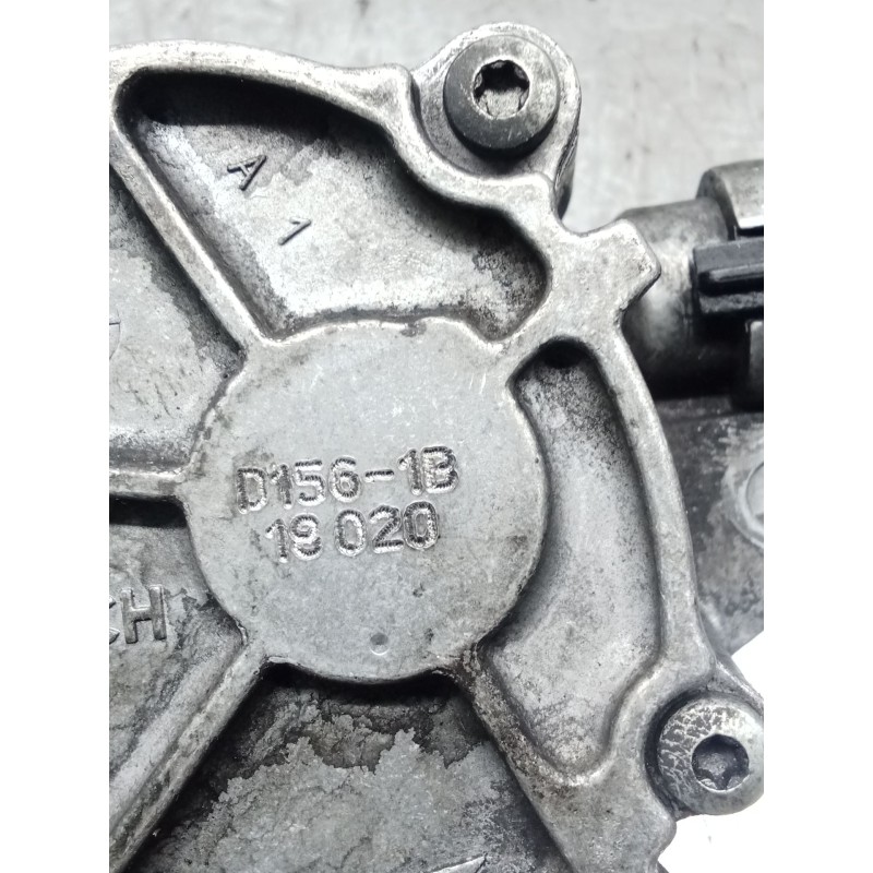 Recambio de depresor freno / bomba vacio para mazda 3 sedán (bk) 1.6 di turbo (bk12y) referencia OEM IAM D1561B  04