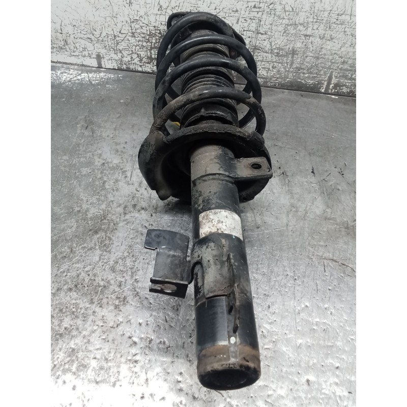 Recambio de amortiguador delantero derecho para mazda 3 sedán (bk) 1.6 di turbo (bk12y) referencia OEM IAM   04