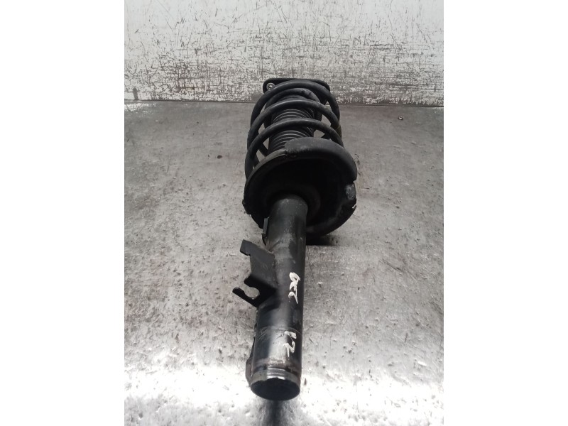 Recambio de amortiguador delantero izquierdo para mazda 3 sedán (bk) 1.6 di turbo (bk12y) referencia OEM IAM   04