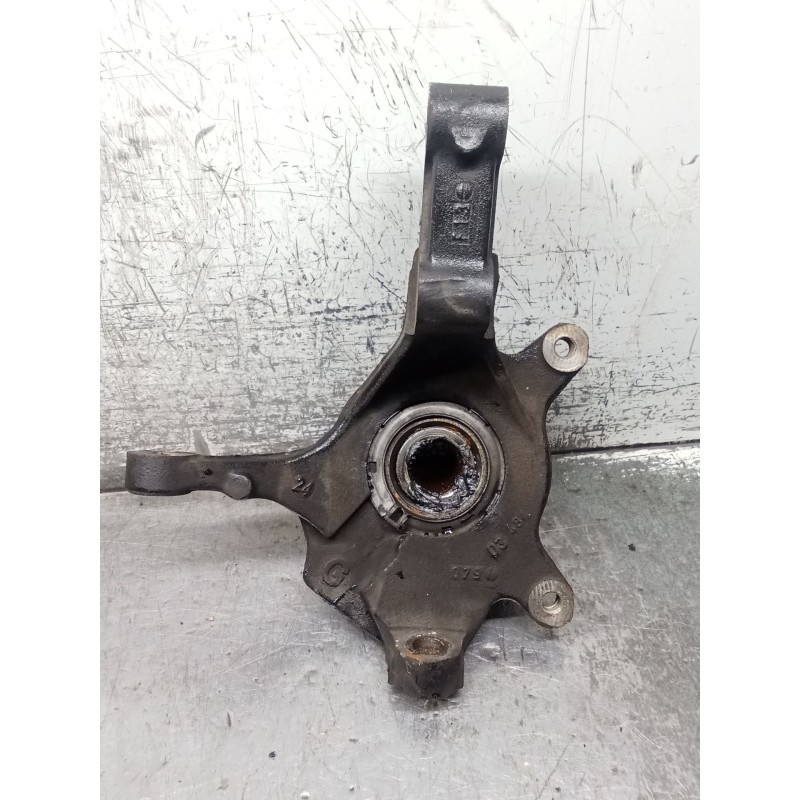Recambio de mangueta delantera izquierda para renault laguna ii grandtour (kg0/1_) 1.9 dci (kg0g) referencia OEM IAM   02