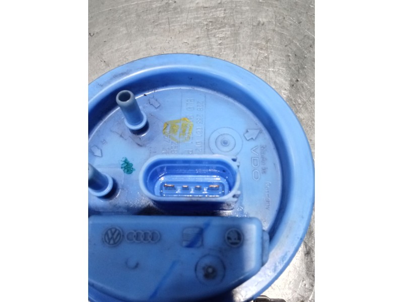 Recambio de bomba combustible para audi a3 (8l1) 1.6 referencia OEM IAM 8L0919051P 228233001012 00