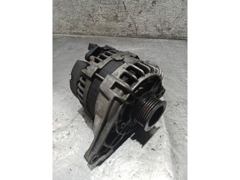 Recambio de alternador para mercedes-benz clase cla (w117) shooting brake referencia OEM IAM   14