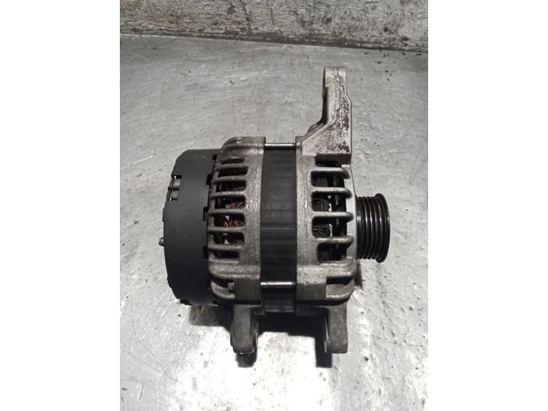 Recambio de alternador para mercedes-benz clase cla (w117) shooting brake referencia OEM IAM   14