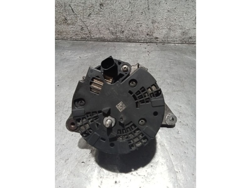 Recambio de alternador para mercedes-benz clase cla (w117) shooting brake referencia OEM IAM   14