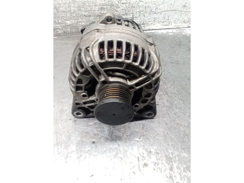 Recambio de alternador para renault laguna ii grandtour (kg0/1_) 1.9 dci (kg0g) referencia OEM IAM 8200229907 0124525047 150A 02