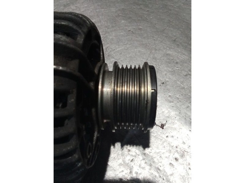 Recambio de alternador para seat toledo ii (1m2) 1.9 tdi referencia OEM IAM 0389030231L 0124325001 99 90A