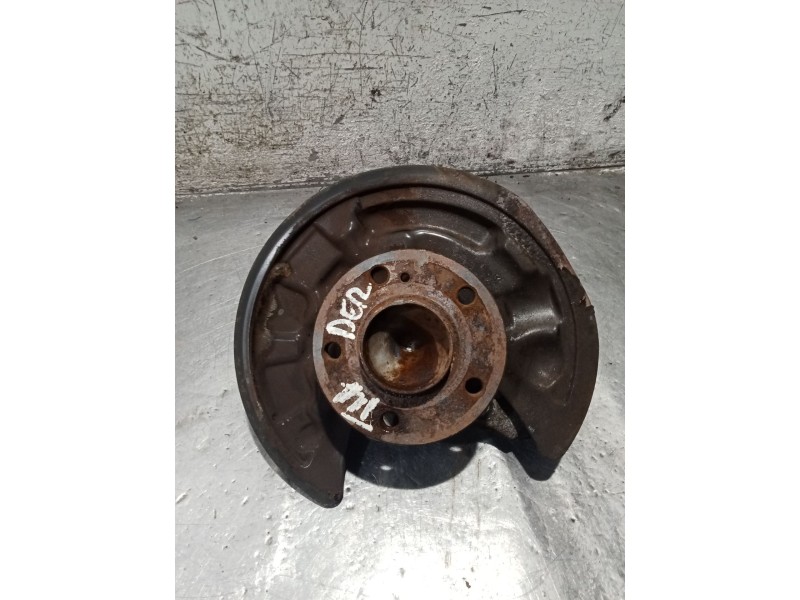 Recambio de mangueta trasera derecha para mercedes-benz clase cla (w117) shooting brake referencia OEM IAM   14