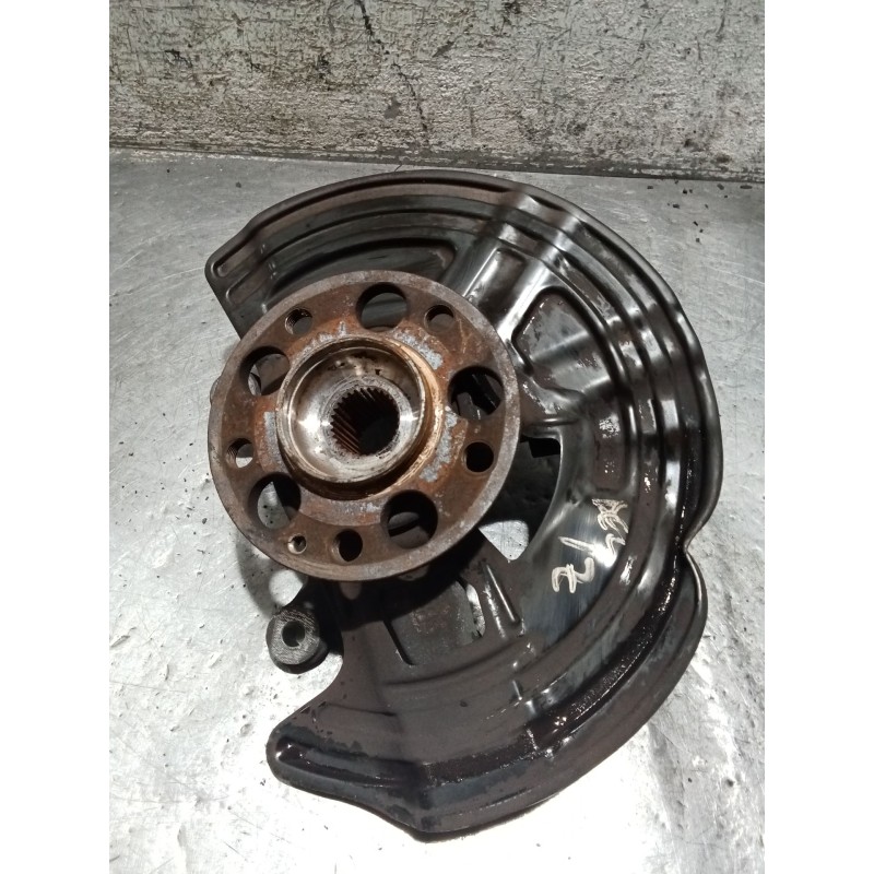 Recambio de mangueta delantera izquierda para mercedes-benz clase cla (w117) shooting brake referencia OEM IAM   