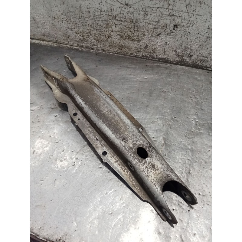 Recambio de brazo suspension inferior trasero izquierdo para mercedes-benz clase cla (w117) shooting brake referencia OEM IAM   