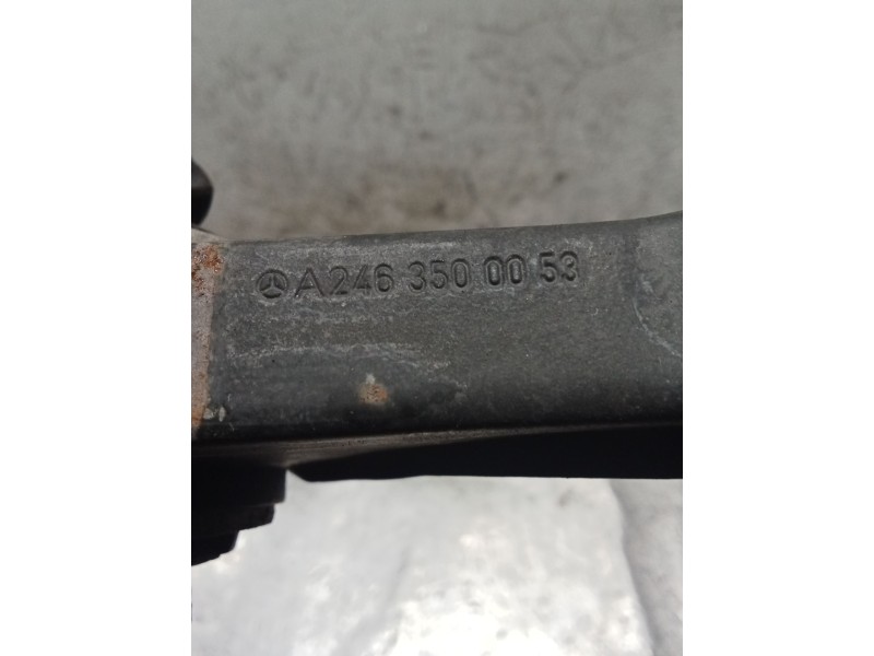 Recambio de brazo suspension inferior trasero izquierdo para mercedes-benz clase cla (w117) shooting brake referencia OEM IAM A2