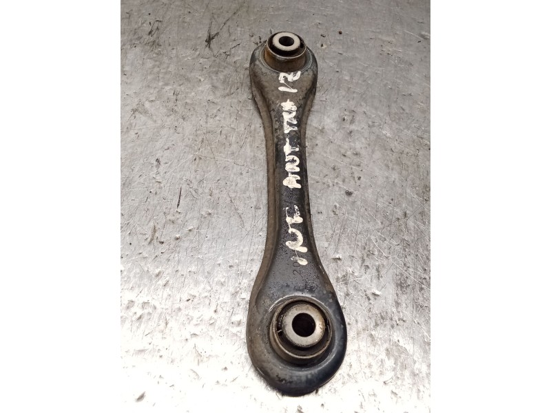 Recambio de brazo suspension inferior trasero izquierdo para mazda 3 sedán (bk) 1.6 di turbo (bk12y) referencia OEM IAM 20050517