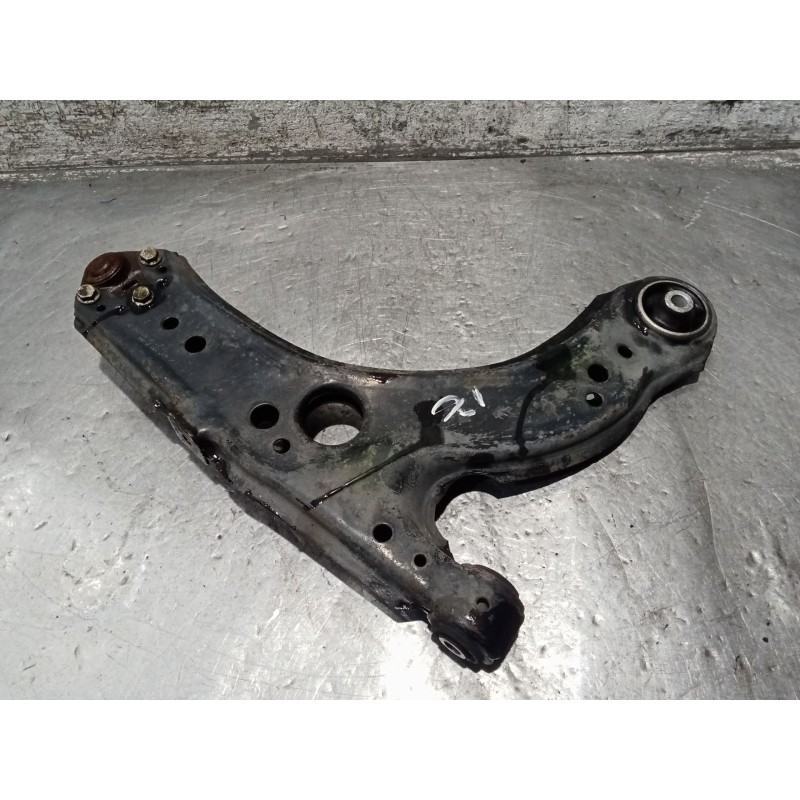 Recambio de brazo suspension inferior delantero izquierdo para audi a3 (8l1) 1.6 referencia OEM IAM   00