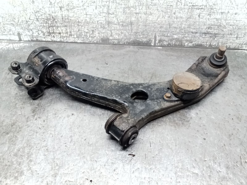 Recambio de brazo suspension inferior delantero izquierdo para mazda 3 sedán (bk) 1.6 di turbo (bk12y) referencia OEM IAM   04