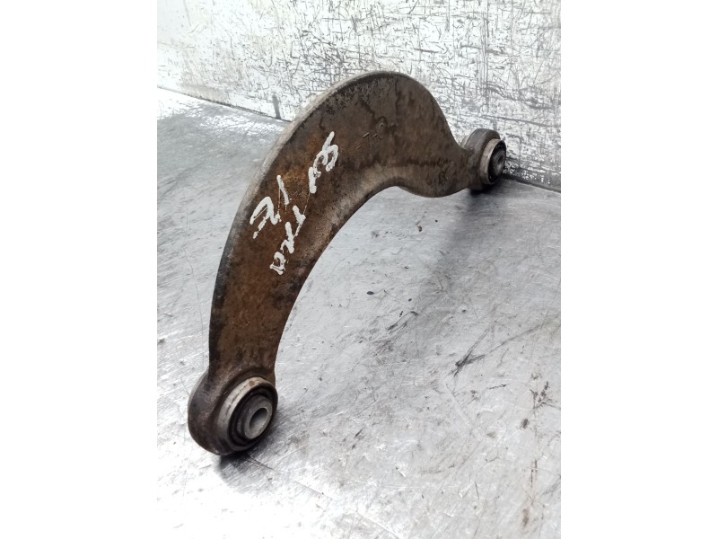 Recambio de brazo suspension superior trasero izquierdo para mazda 3 sedán (bk) 1.6 di turbo (bk12y) referencia OEM IAM 3N615500
