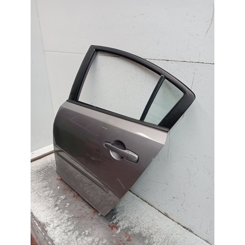 Recambio de puerta trasera izquierda para mazda 3 sedán (bk) 1.6 di turbo (bk12y) referencia OEM IAM   4P 04