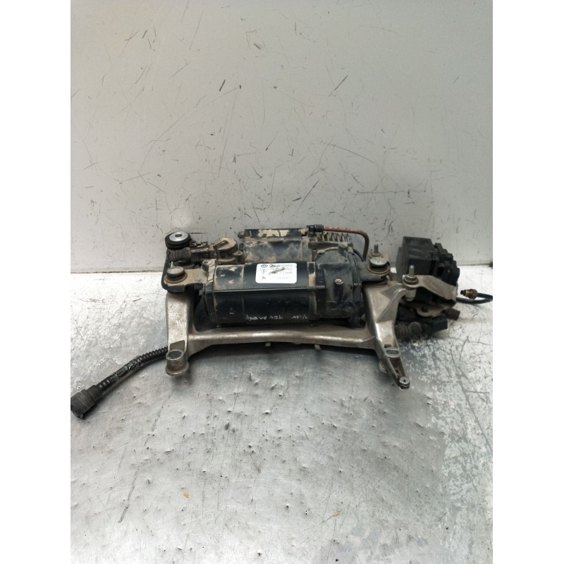 Recambio de bomba suspension para volkswagen touareg (7la, 7l6, 7l7) 5.0 v10 tdi referencia OEM IAM 7L0616006D 15150000353 