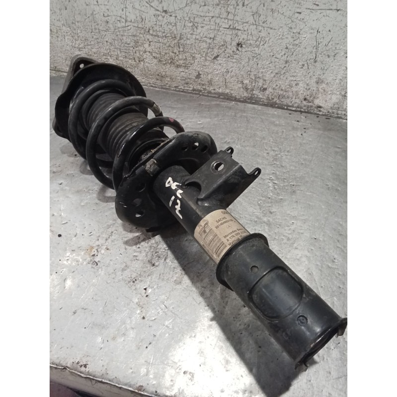 Recambio de amortiguador delantero izquierdo para mercedes-benz clase cla (w117) shooting brake referencia OEM IAM A1763203138  