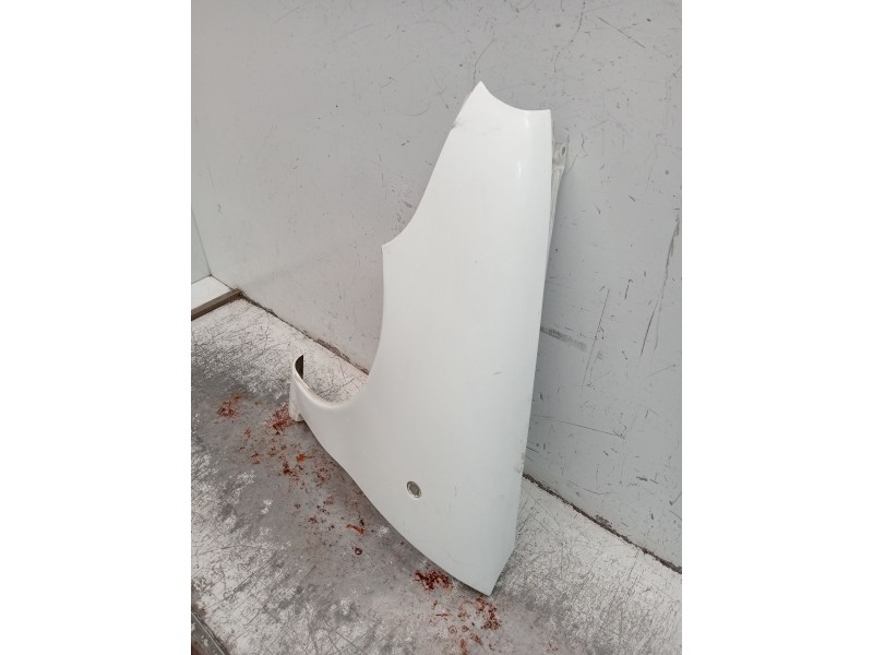 Recambio de aleta delantera izquierda para fiat seicento / 600 (187_) 1.1 (187axb, 187axb1a, 187axc1a02) referencia OEM IAM   3P