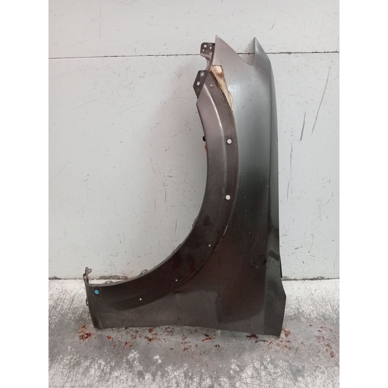 Recambio de aleta delantera izquierda para mitsubishi montero (v80/v90) referencia OEM IAM   10 3P