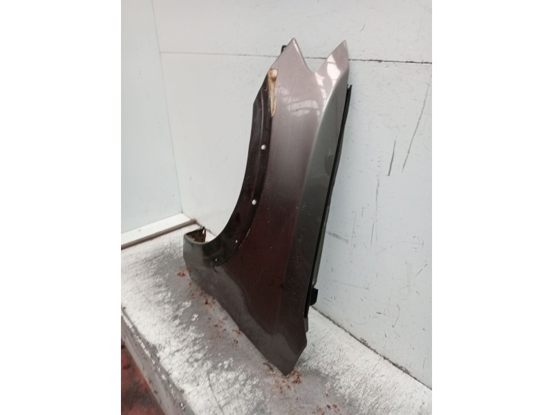 Recambio de aleta delantera izquierda para mitsubishi montero (v80/v90) referencia OEM IAM   10 3P