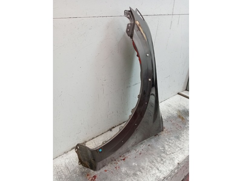 Recambio de aleta delantera izquierda para mitsubishi montero (v80/v90) referencia OEM IAM   10 3P