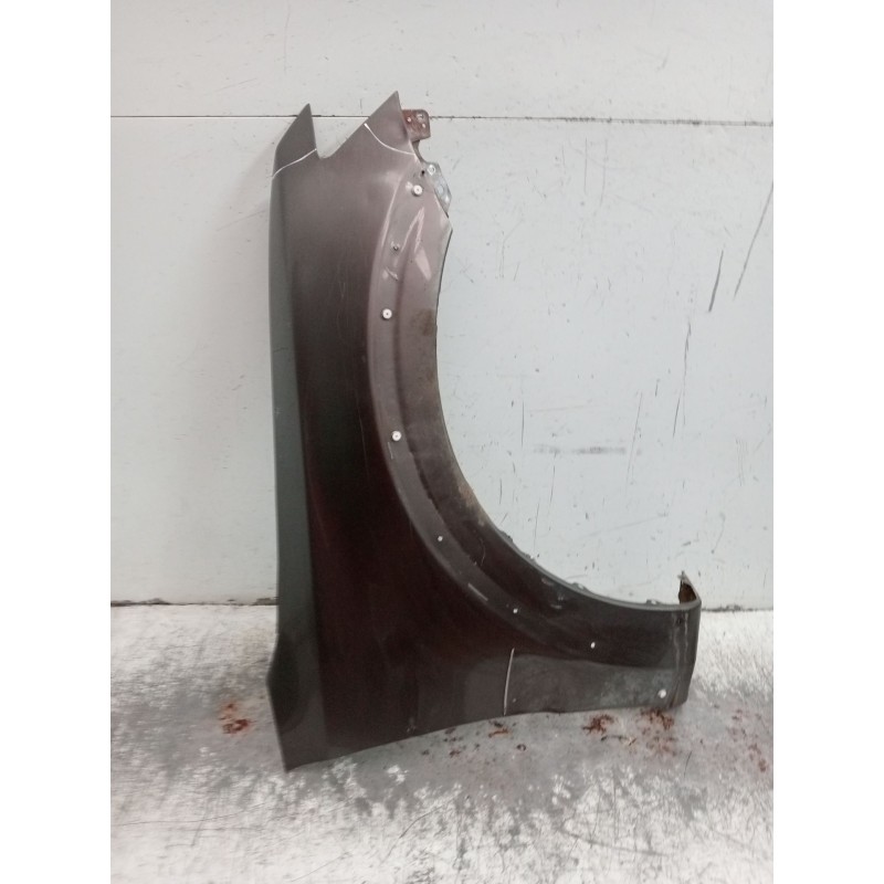 Recambio de aleta delantera derecha para mitsubishi montero (v80/v90) referencia OEM IAM   10 3P