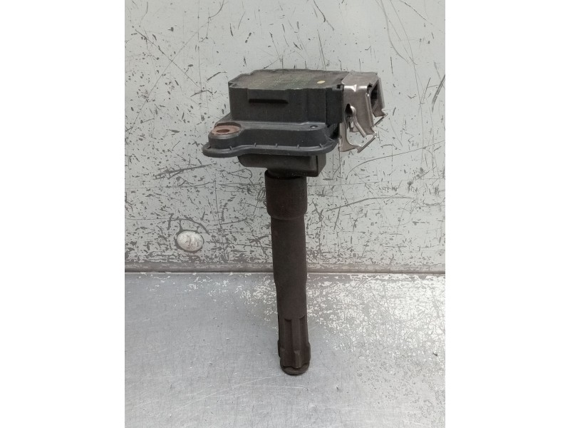 Recambio de bobina encendido para audi a8 (d2) 4.2 v8 32v referencia OEM IAM 058905105 0040100013 077905447A 