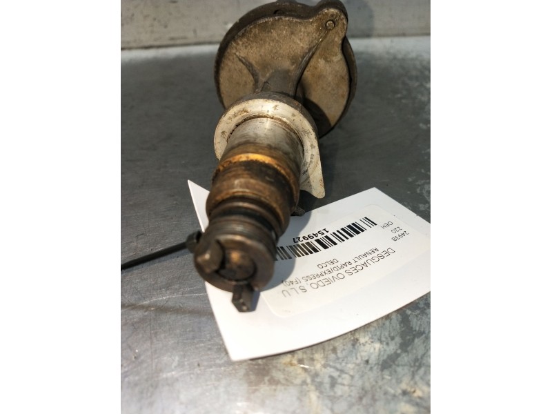 Recambio de delco para renault rapid/express (f40) referencia OEM IAM 523352E  