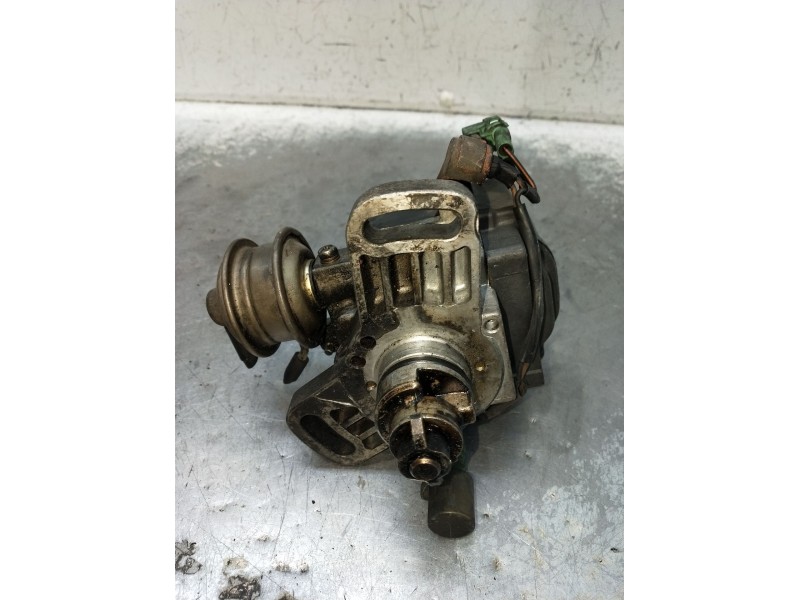 Recambio de delco para toyota corolla (_e10_) 1.3 12v (ee100_) referencia OEM IAM 19020H140  