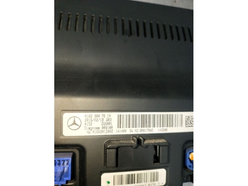 Recambio de pantalla multifuncion para mercedes-benz clase cla (w117) shooting brake referencia OEM IAM A1669007814 A2189027902 