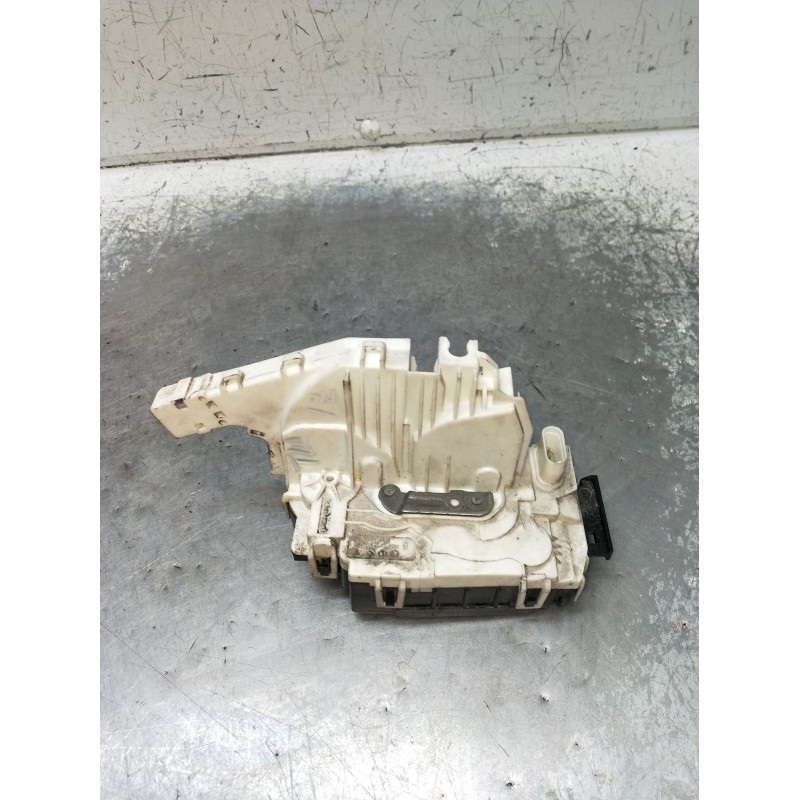 Recambio de motor cierre centralizado trasero izquierdo para mercedes-benz clase cla (w117) shooting brake referencia OEM IAM  5