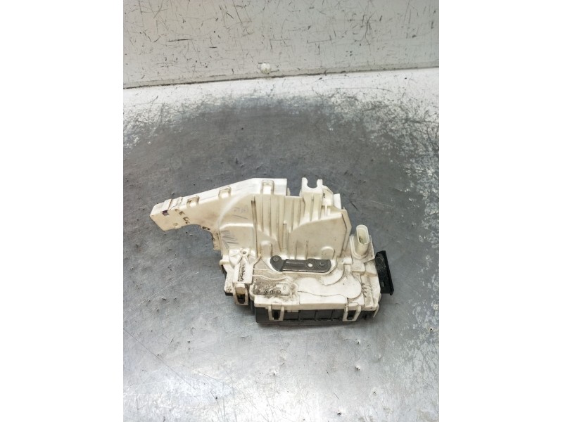 Recambio de motor cierre centralizado trasero izquierdo para mercedes-benz clase cla (w117) shooting brake referencia OEM IAM  5