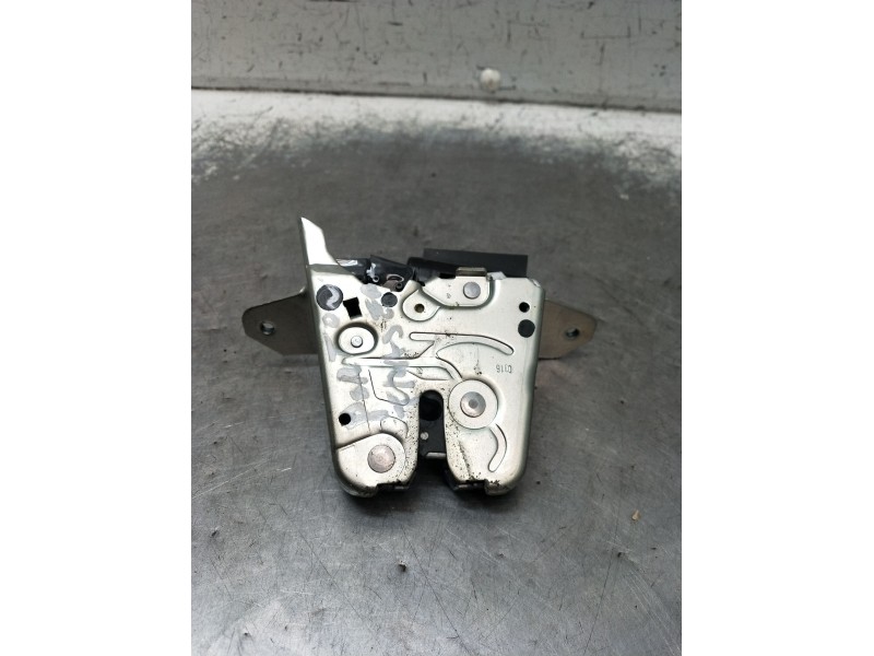 Recambio de motor cierre centralizado porton para mercedes-benz clase cla (w117) shooting brake referencia OEM IAM A0997400300 5