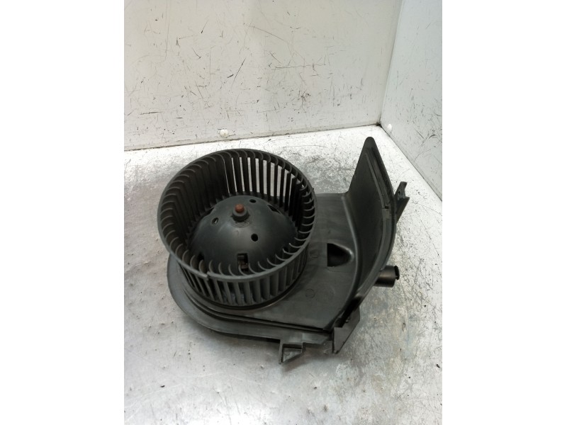 Recambio de motor calefaccion para seat cordoba (6k1, 6k2) 1.9 tdi referencia OEM IAM 1H1820021 833658D 97