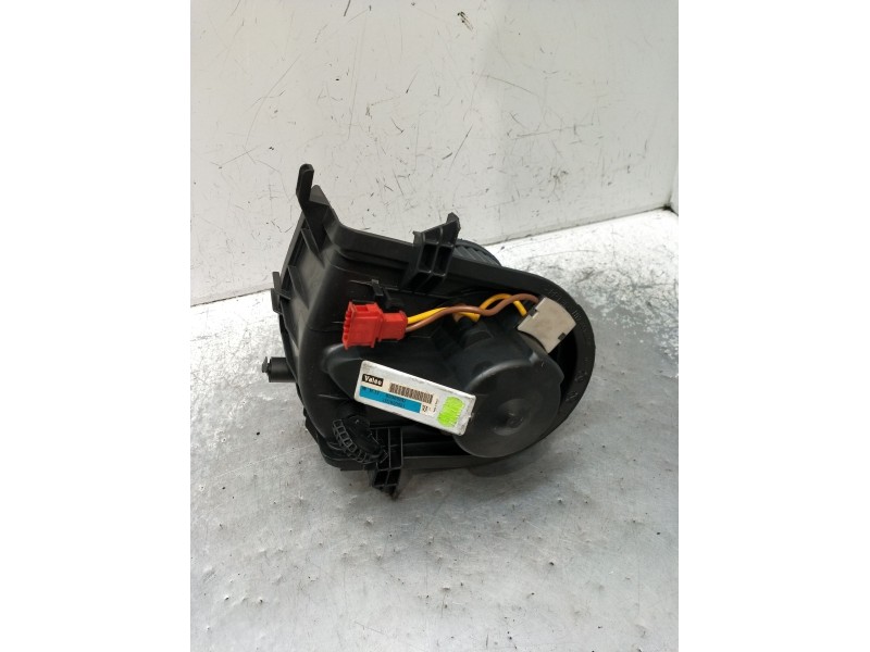 Recambio de motor calefaccion para seat cordoba (6k1, 6k2) 1.9 tdi referencia OEM IAM 1H1820021 833658D 97
