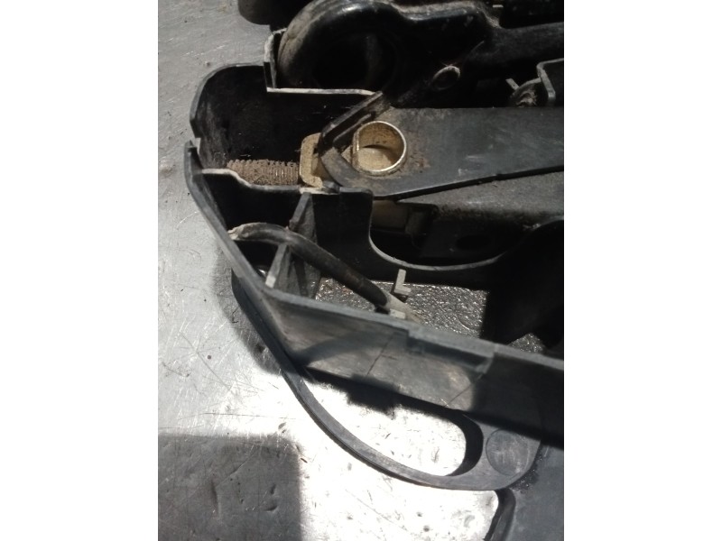 Recambio de gato para nissan primastar furgoneta (x83) 2.0 dci 90 referencia OEM IAM   06