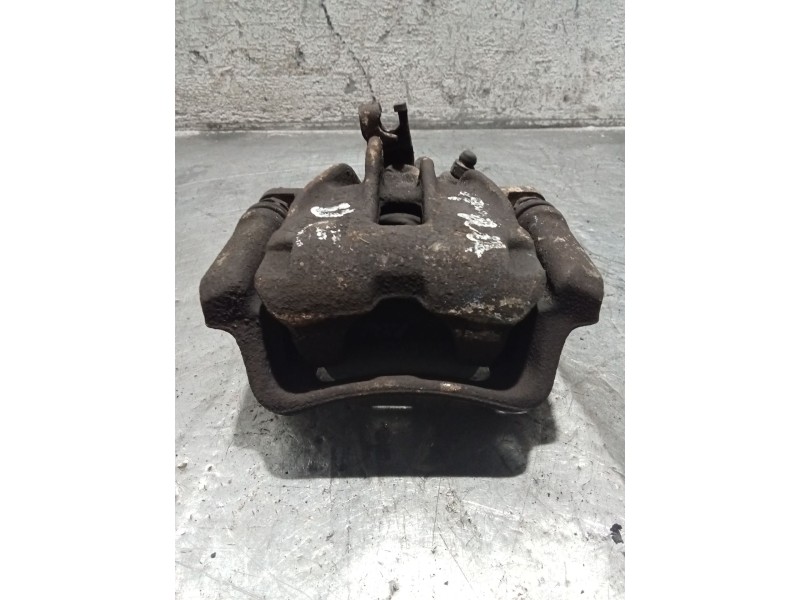 Recambio de pinza freno trasera derecha para nissan primastar furgoneta (x83) 2.0 dci 90 referencia OEM IAM   06