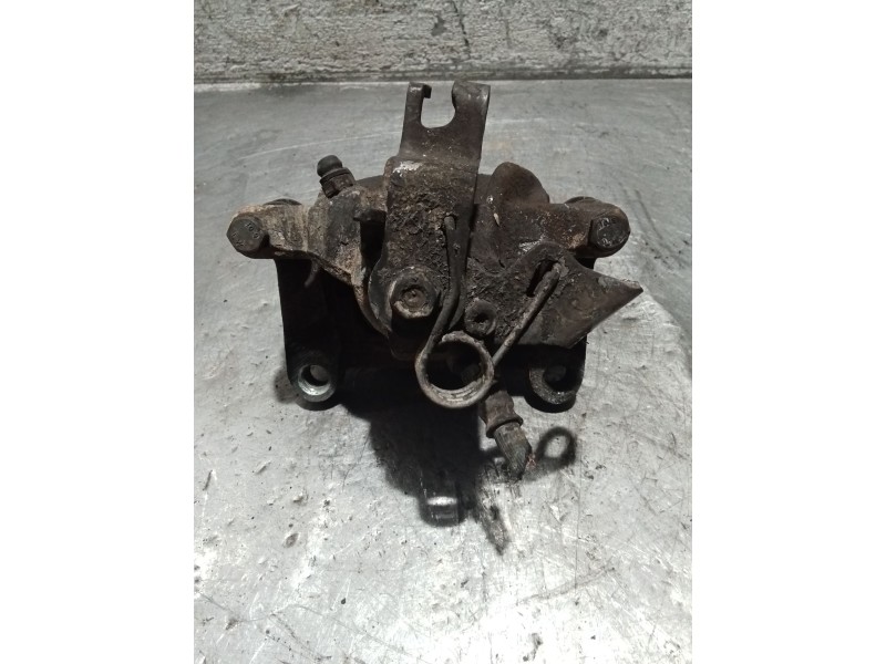 Recambio de pinza freno trasera derecha para nissan primastar furgoneta (x83) 2.0 dci 90 referencia OEM IAM   06
