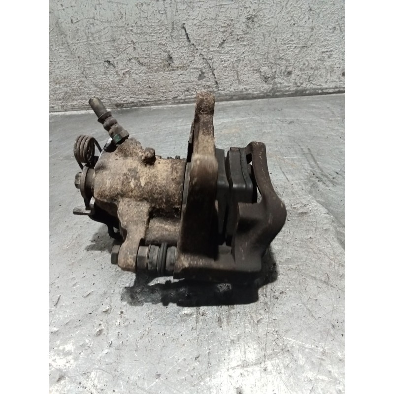 Recambio de pinza freno trasera derecha para nissan primastar furgoneta (x83) 2.0 dci 90 referencia OEM IAM   06