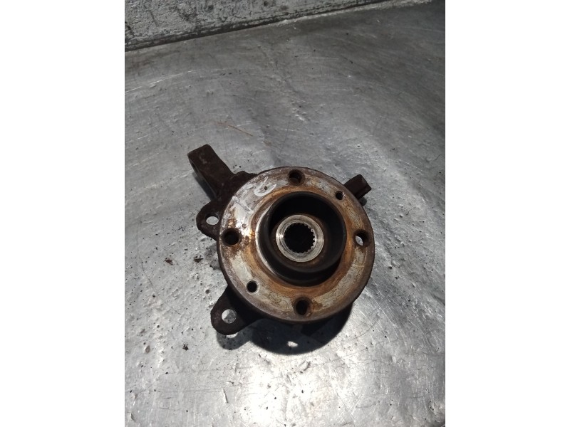 Recambio de mangueta delantera izquierda para renault clio ii (bb_, cb_) 1.2 16v (bb05, bb0w, bb11, bb27, bb2t, bb2u, bb2v, cb05