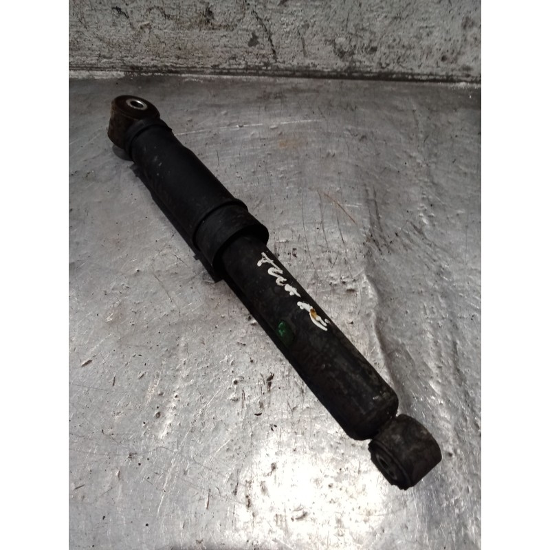 Recambio de amortiguador trasero derecho para nissan primastar furgoneta (x83) 2.0 dci 90 referencia OEM IAM   06