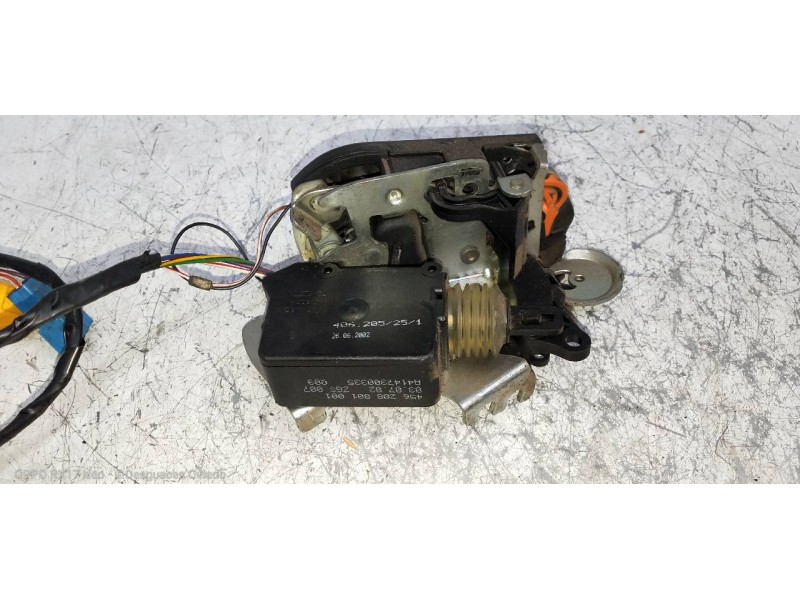 Recambio de motor cierre centralizado trasero derecho para mercedes vaneo (w414) furgoneta compacta 1.7 cdi vaneo (414.700) refe