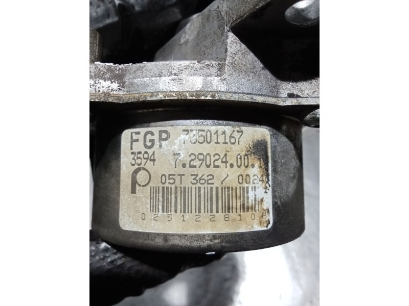 Recambio de depresor freno / bomba vacio para fiat doblo monospace (119_, 223_) 1.3 jtd referencia OEM IAM 73501167 729024001 06